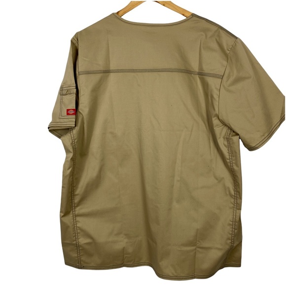 DICKIES Scrub Gen Flex Men's V-Neck Medical Top In Dark Khaki Size Large - Picture 5 of 12